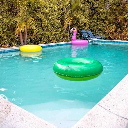 House With Pool And Bbq, 12 Min To The Beach Miami Shores Kültér fotó