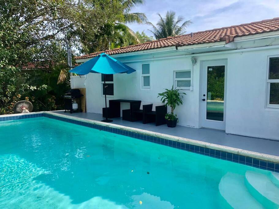 House With Pool And Bbq, 12 Min To The Beach Miami Shores Kültér fotó