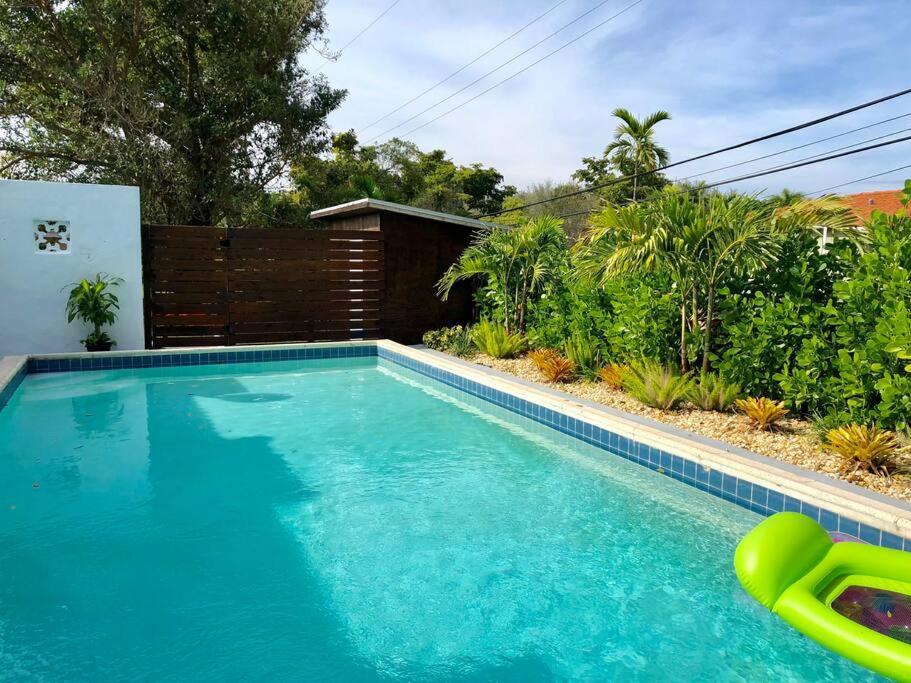 House With Pool And Bbq, 12 Min To The Beach Miami Shores Kültér fotó